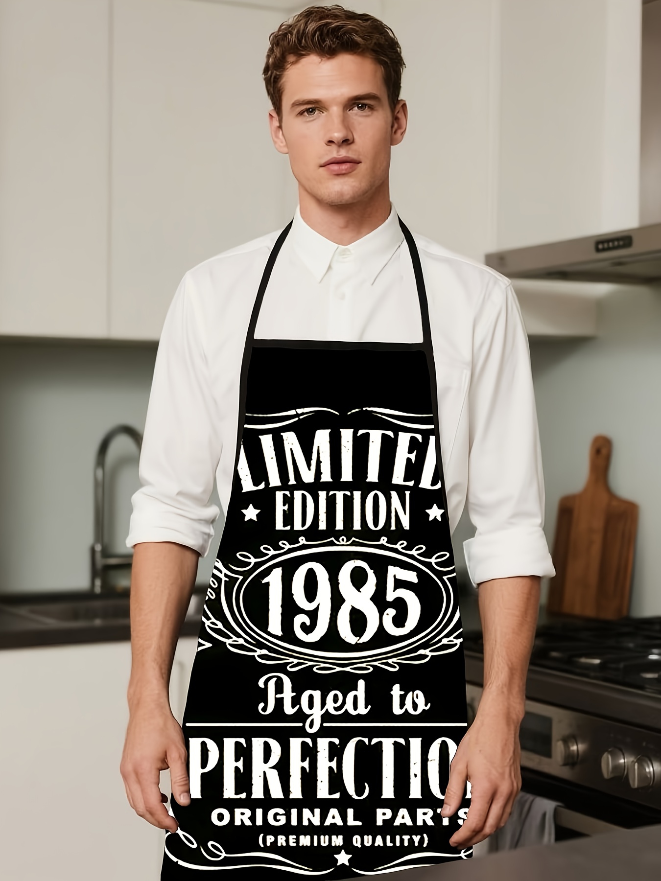 ผ้ากันเปื้อนครัวพื้นหลังสีดำ ล - Kitchen Baking Background บทวิจารณ์และราคา